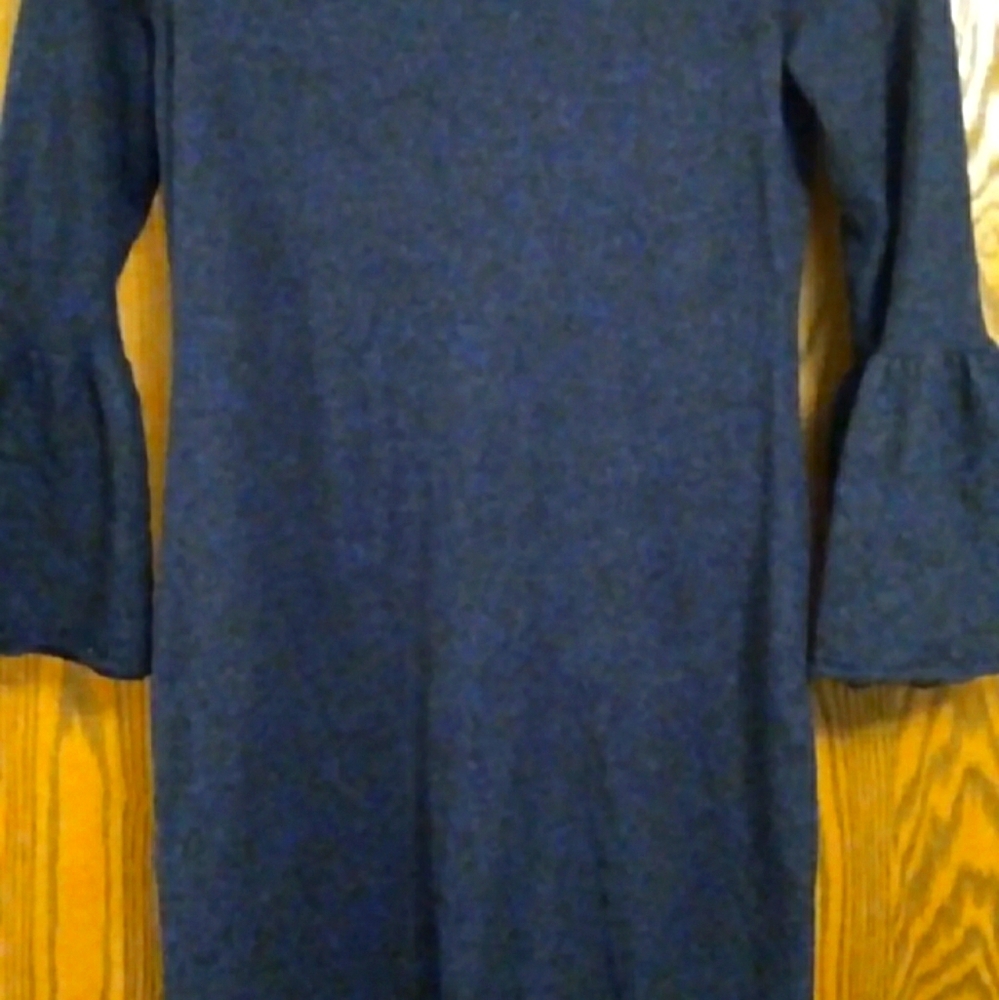100% extrafine merino wool dress